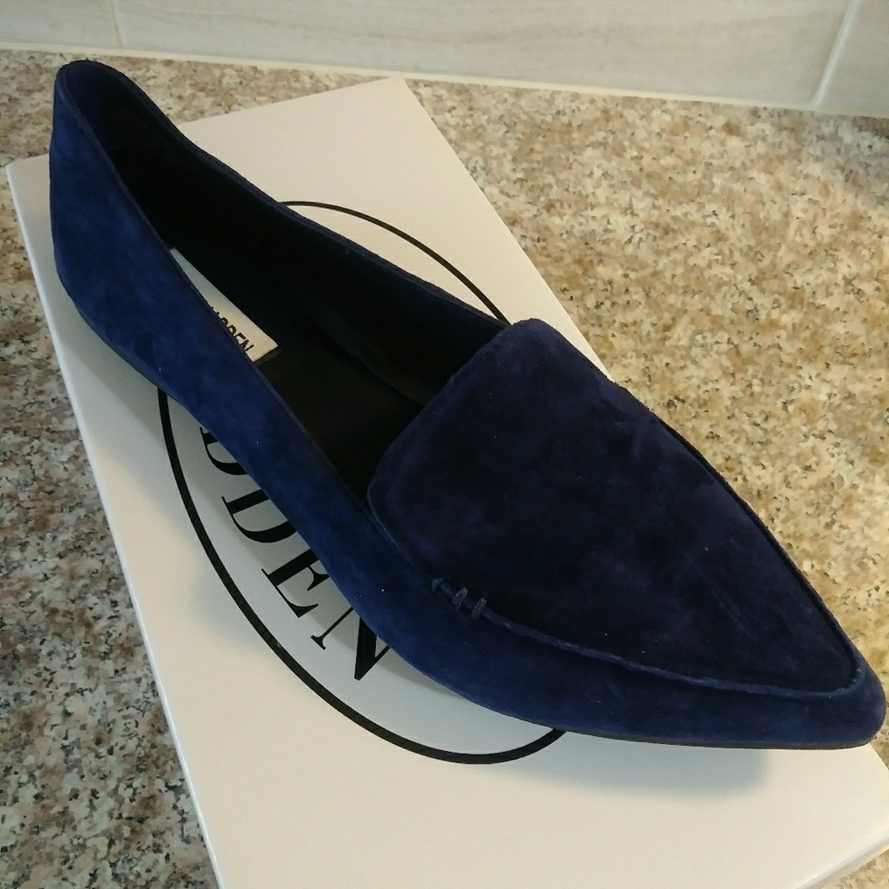 Beautiful Navy Blue Loafers